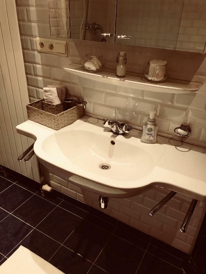 Chic Cocoon 3* Saint-Gilles
